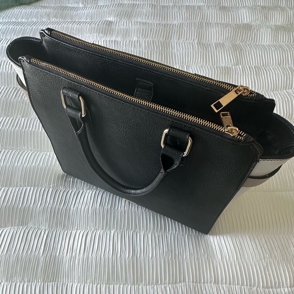 🔥Colorblock Aldo Handbag - Picture 6 of 14